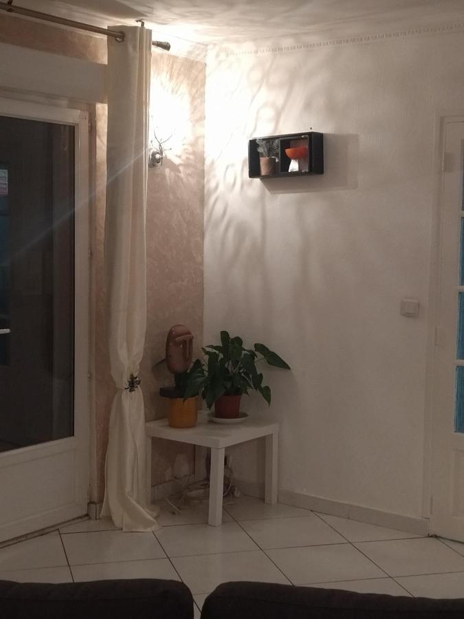 Chambre Moon Ray Proche Paris Lejlighed Stains Eksteriør billede